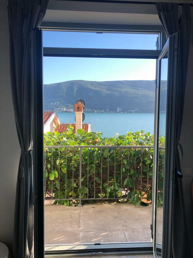 Boka Apartment 4 Herceg Novi Exterior foto